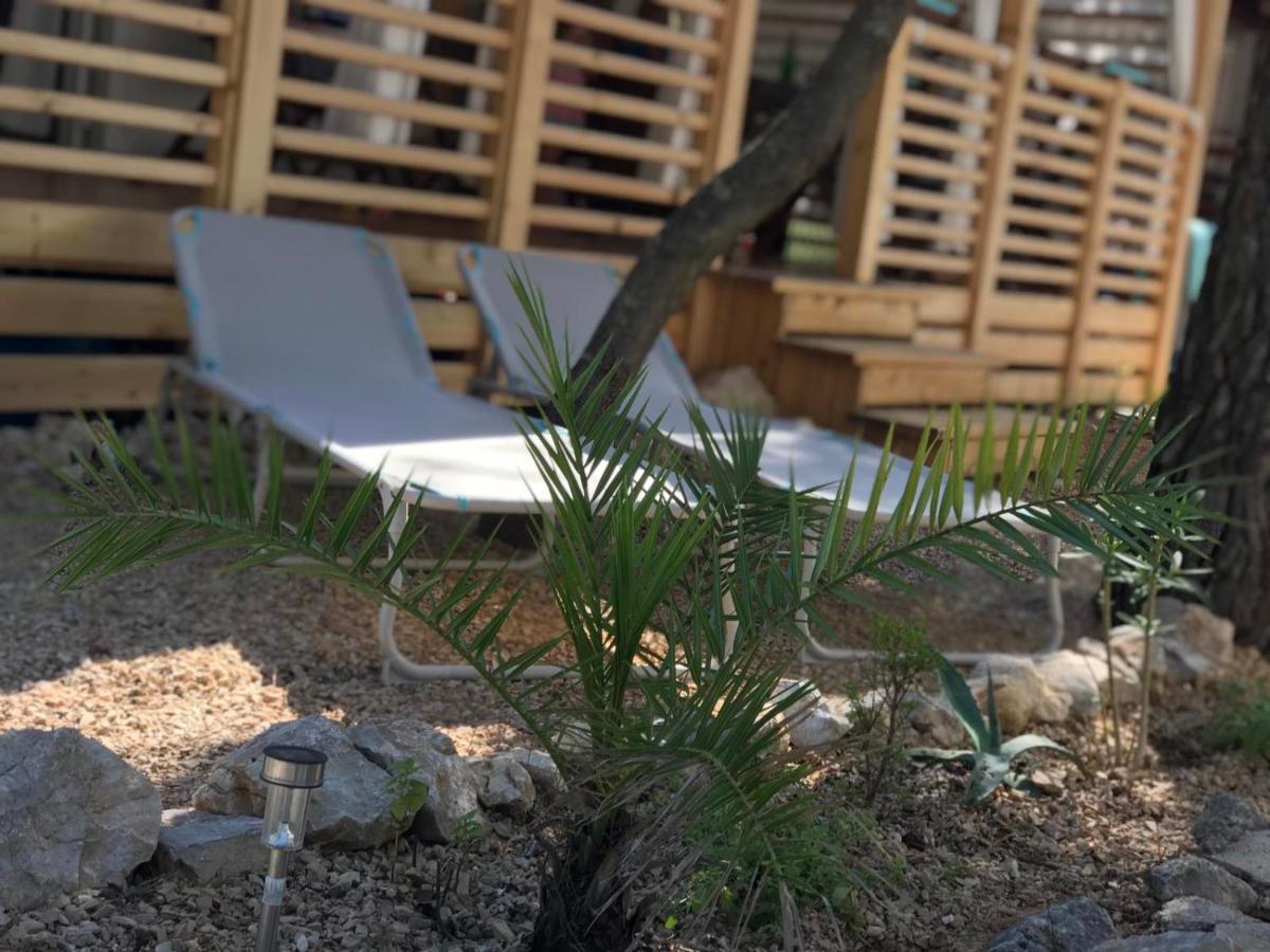 Mobile Homes Crystal Biograd Na Moru Eksteriør billede