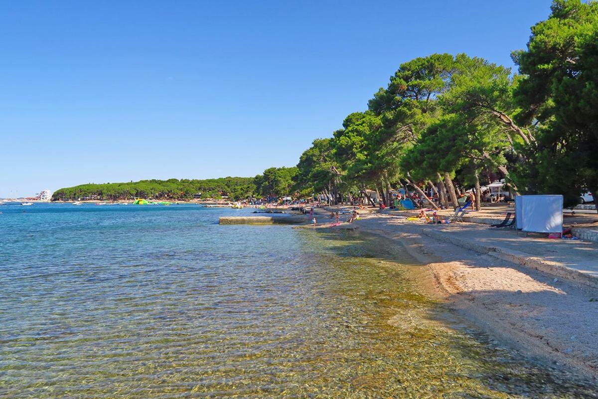 Mobile Homes Crystal Biograd Na Moru Eksteriør billede